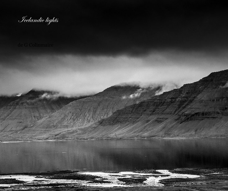 View Icelandic lights by de G Colinmaire
