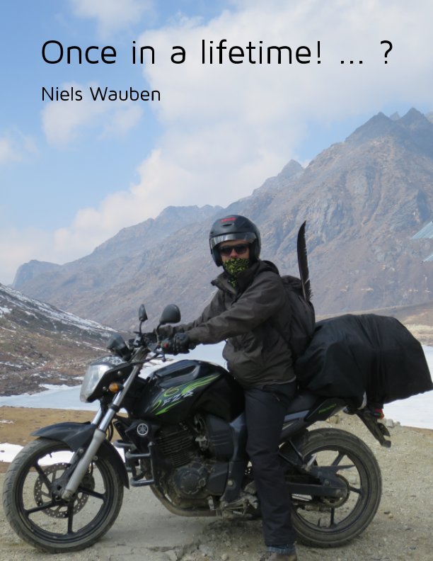 Voir %(titre) par %(nom_de_l'auteur)