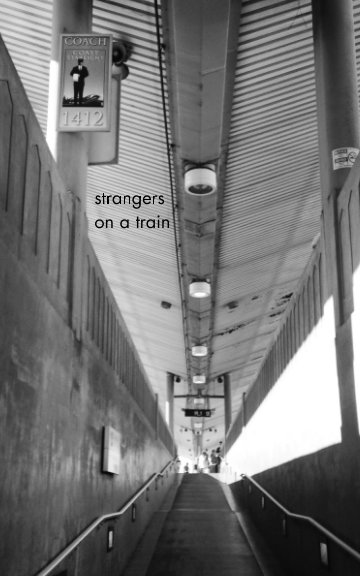 Visualizza strangers on a train di gré