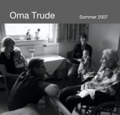 Oma Trude           Sommer 2007 book cover