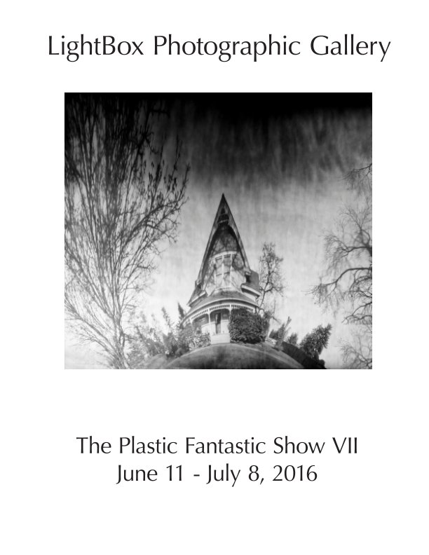 Visualizza The Plastic Fantastic Show VII di LightBox Photographic Gallery