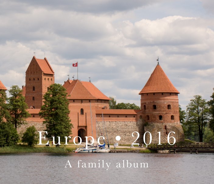 Ver Europe • 2016 por The Birnbaums