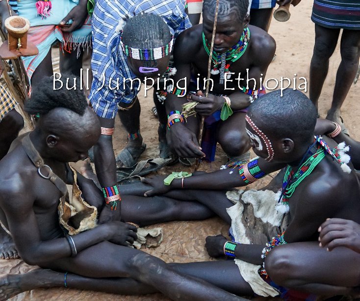 Bekijk Bull Jumping in Ethiopia op Marilyn Taylor