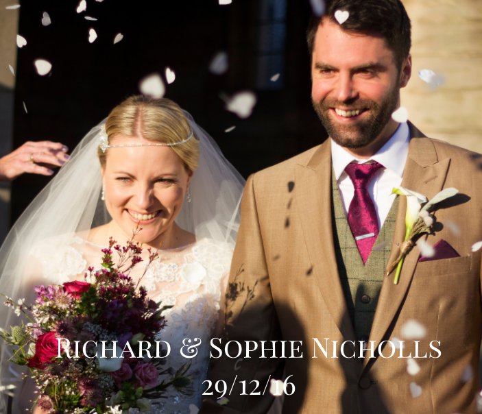 Richard & Sophie Nicholls Wedding nach ARE Photography anzeigen