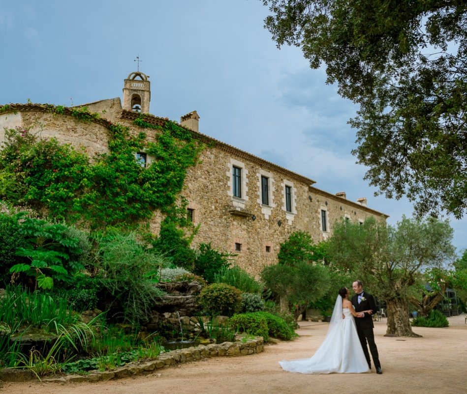 View Veronica + Francis by Manel Tamayo Wedding Photographer