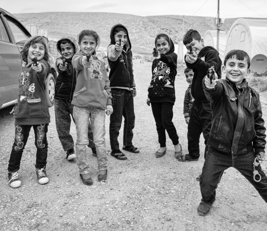 Bekijk Yazidi op Chris Pook