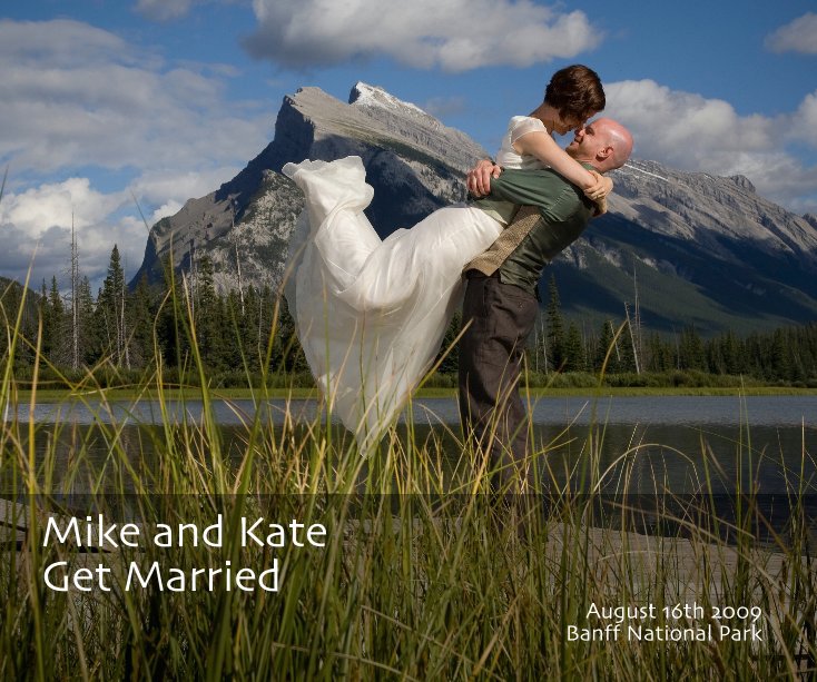 Ver Mike and Kate Get Married por Mike and Kate