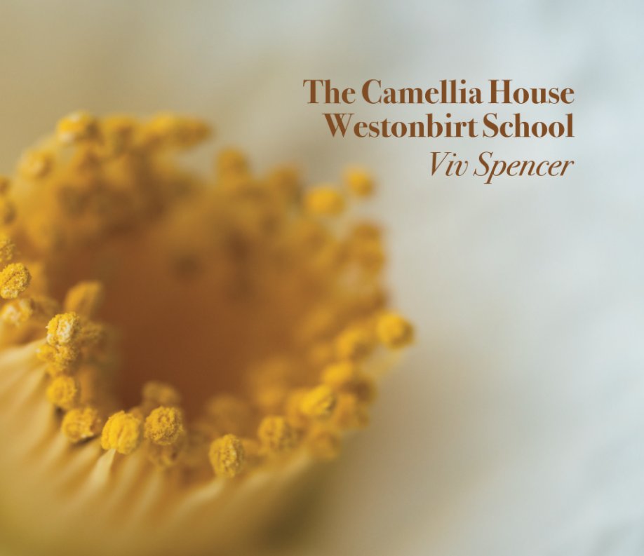 Visualizza The Camellia House di Vivienne Spencer