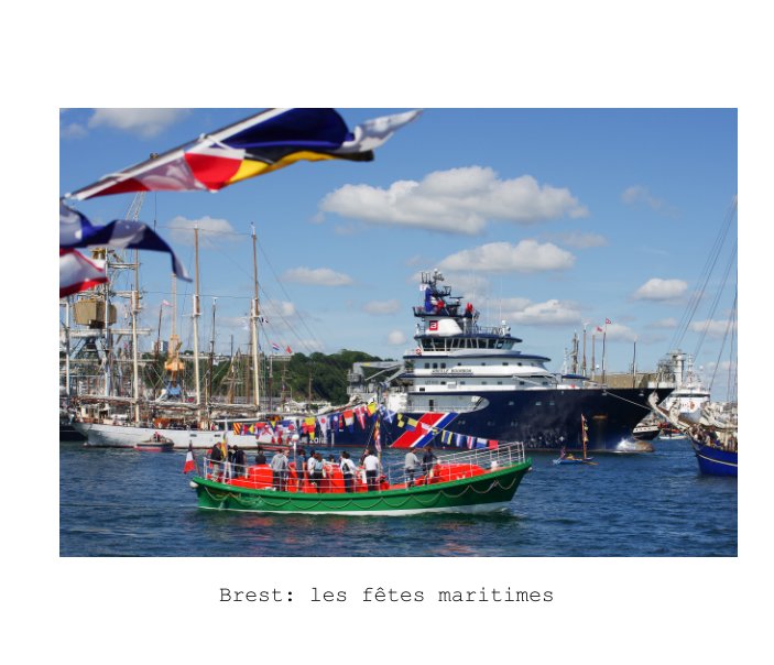 View Brest: les fêtes maritimes by P.CARRE
