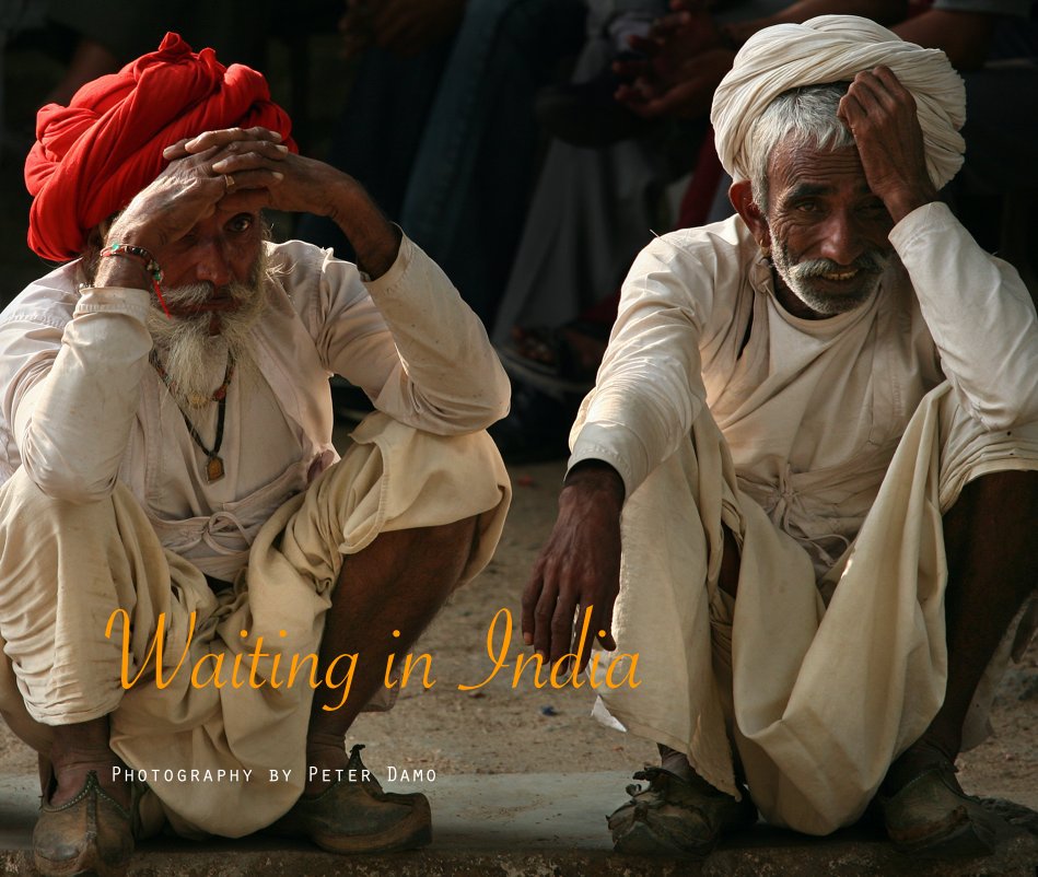Bekijk Waiting in India op Photography by Peter Damo