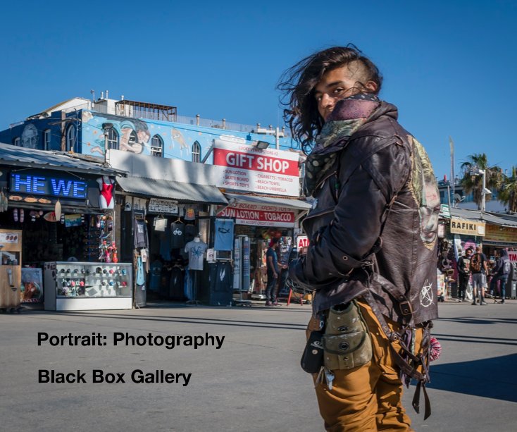 Ver Portrait: Photography por Black Box Gallery