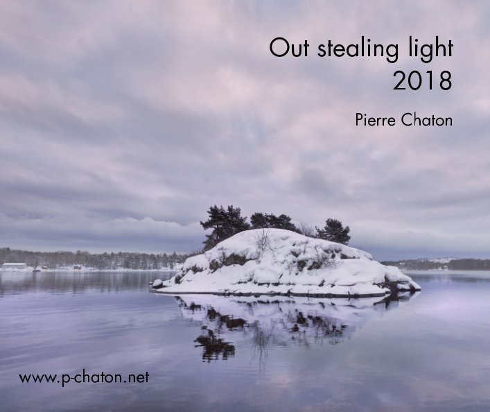 View Out stealing light – 2018 by Pierre Chaton