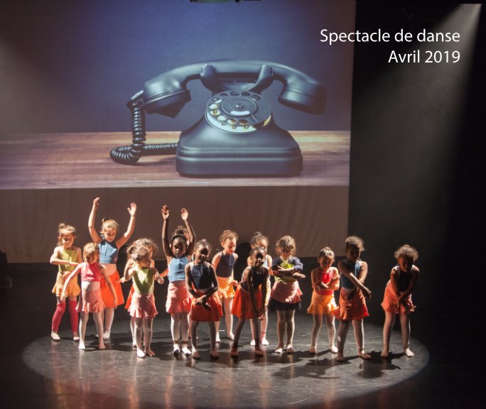 Bekijk Spectacle de danse - Avril 2019 op Christophe Verdier