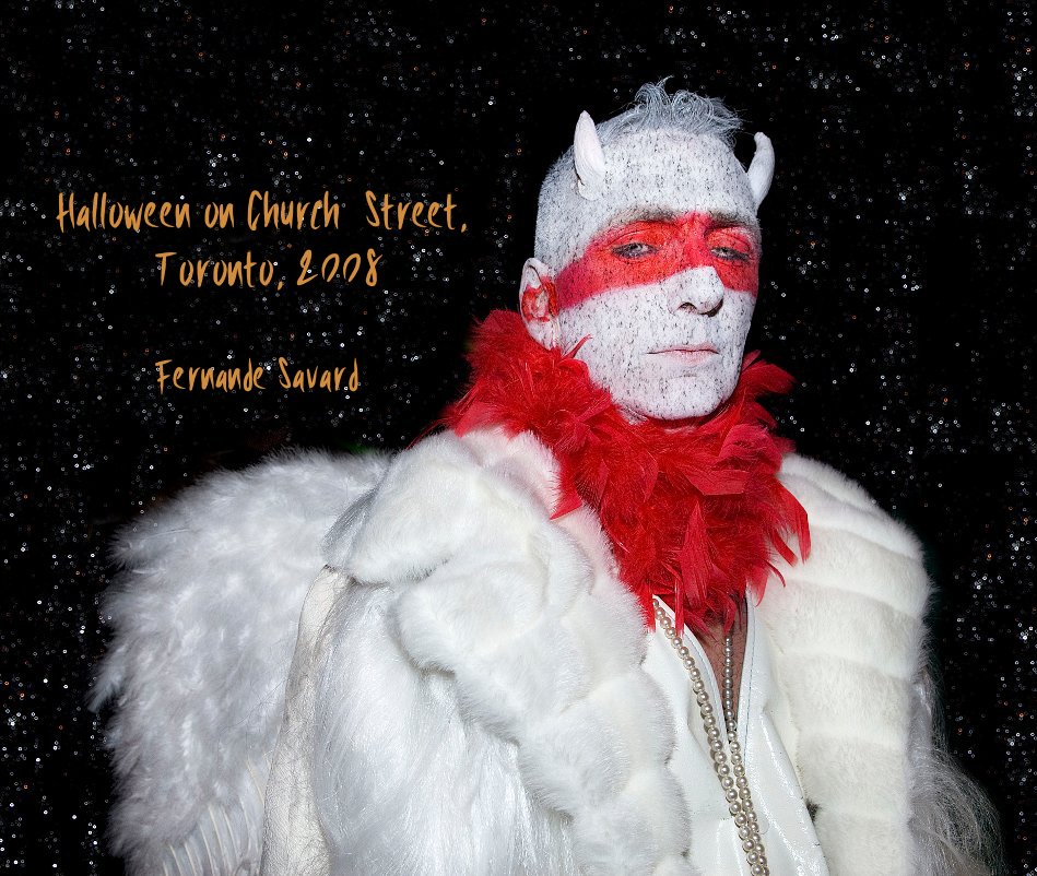 Visualizza Halloween on Church Street, Toronto, 2008 di Fernande Savard