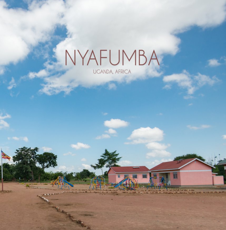 Visualizza Nyafumba, Uganda, Africa di Cassie Pali