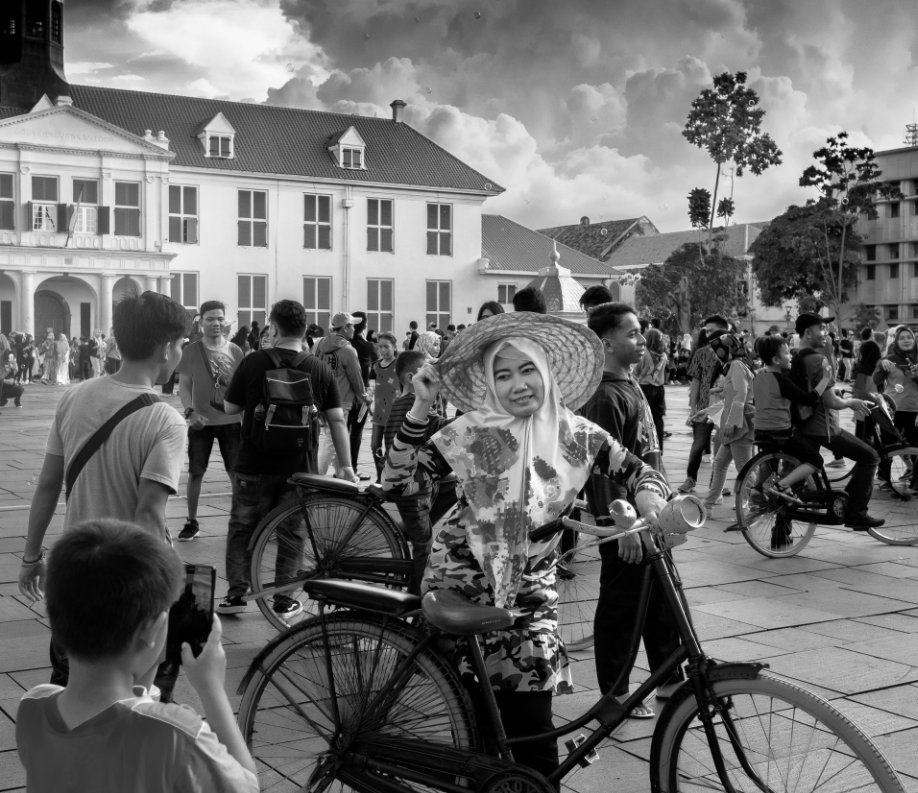 Singapore Java and Bali by Diana Haddad Blurb Books