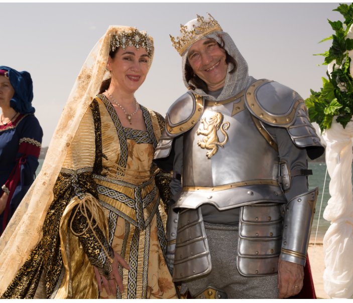 Ver Desiree and Justin's Medieval Wedding Bundeena por Suellen Symons