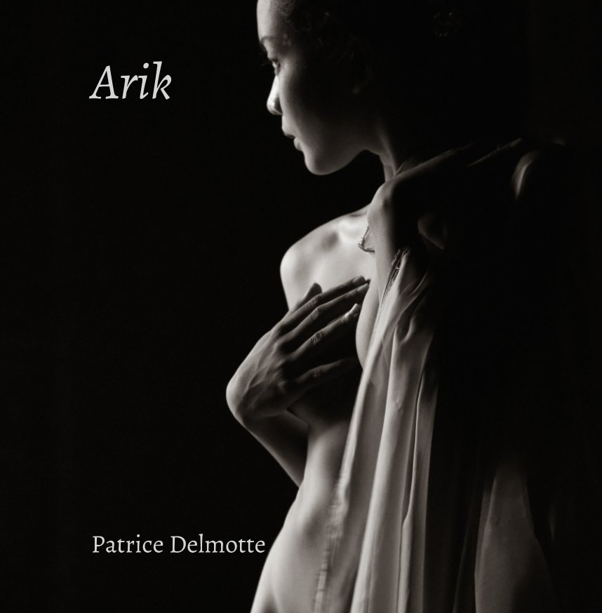 Arik - Fine Art Photo Collection - 30x30 cm - Are her voice, and her hair, and eyes, and the dear red curve of her lips nach Patrice Delmotte anzeigen