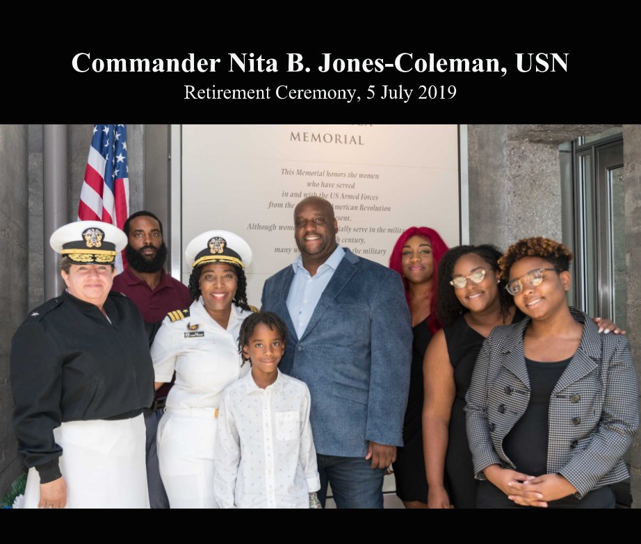 Ver CDR Jones-Coleman, USN por Laura Hatcher