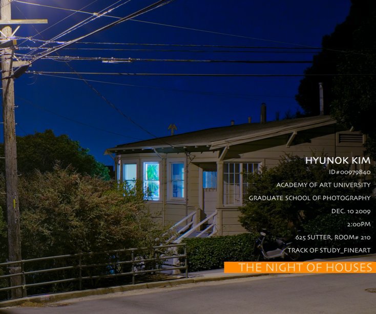 Ver THE NIGHT OF HOUSES por Hyunok Kim