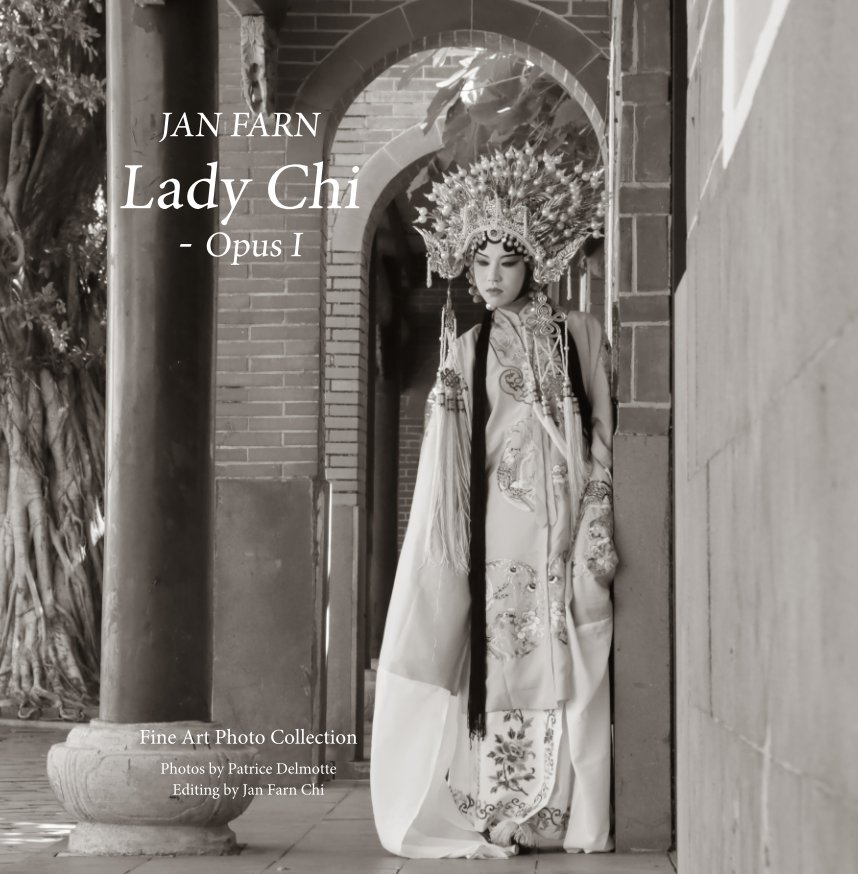 View Lady Chi - Opus 1 - Fine Art Photo Collection - 30x30 cm by Patrice Delmotte