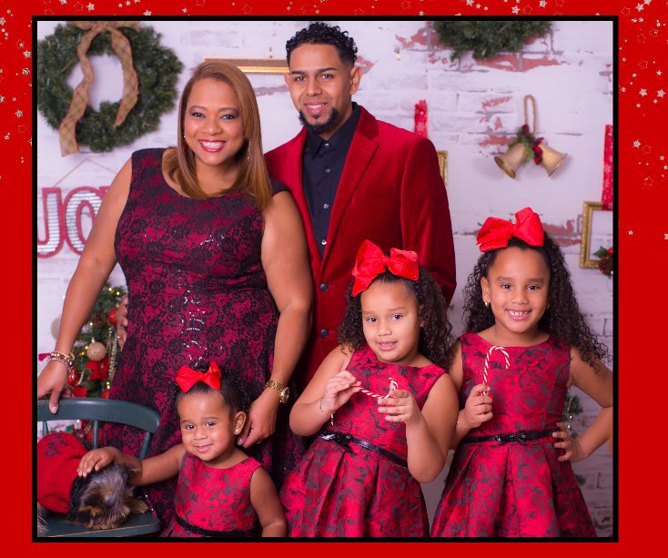 View Christmas 2019: Lara Family by Arlenny Lopez Photography