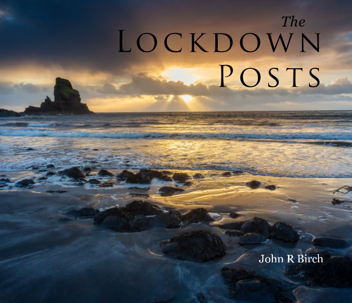 Voir %(titre) par %(nom_de_l'auteur)