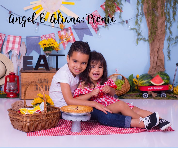 View Angel and Aliana: Picnic by Arlenny Lopez Photography