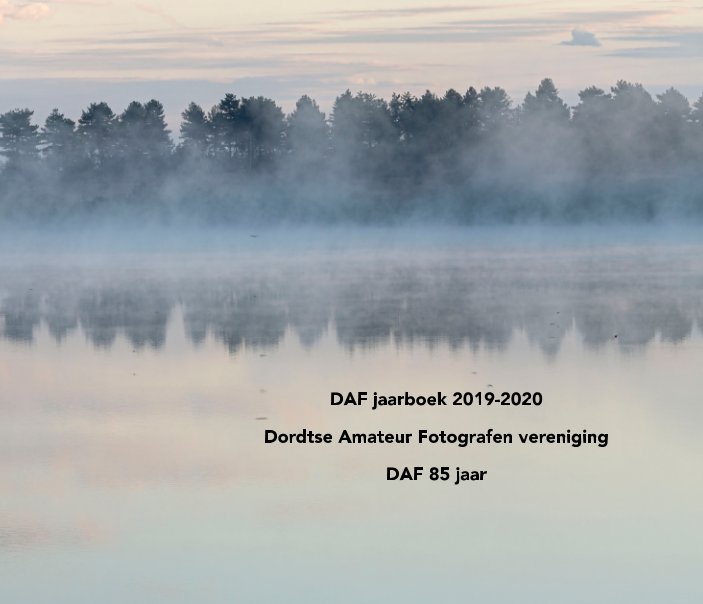 Bekijk DAF jaarboek 2019-2020 op DAF jaarboek 2019-2020