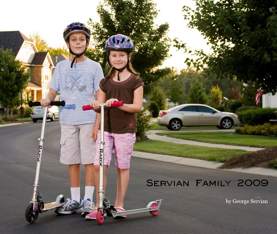 Bekijk Servian Family 2009 op George Servian