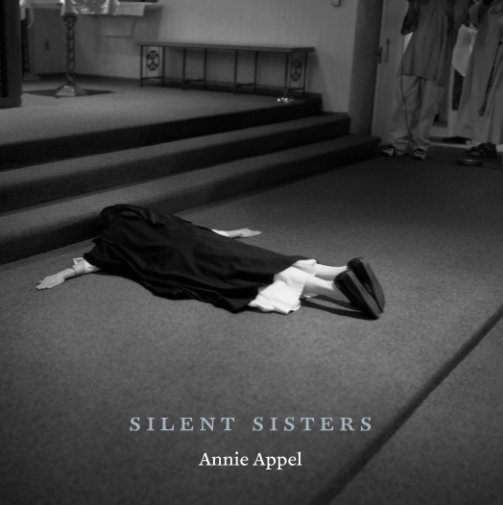 Ver Silent Sisters por Annie Appel