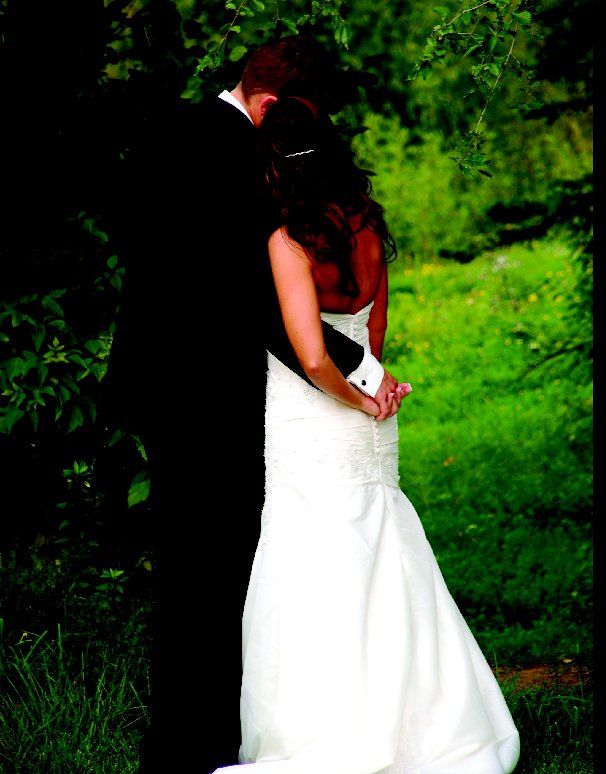 View Kelli & Drew by Limelight Location Photography