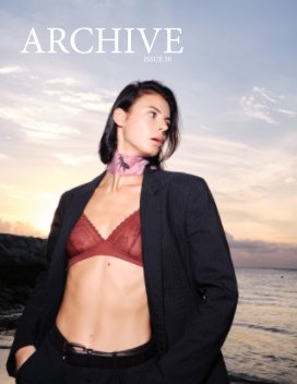 ARCHIVE ISSUE 30 "Summer Adventure" book cover