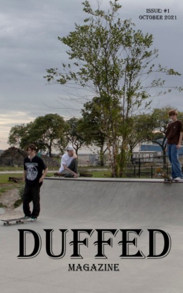 Bekijk DUFFED magazine issue #1 op Brayden Gallagher
