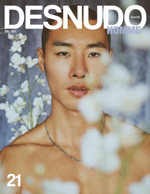 View Desnudo Homme by Desnudo Magazine