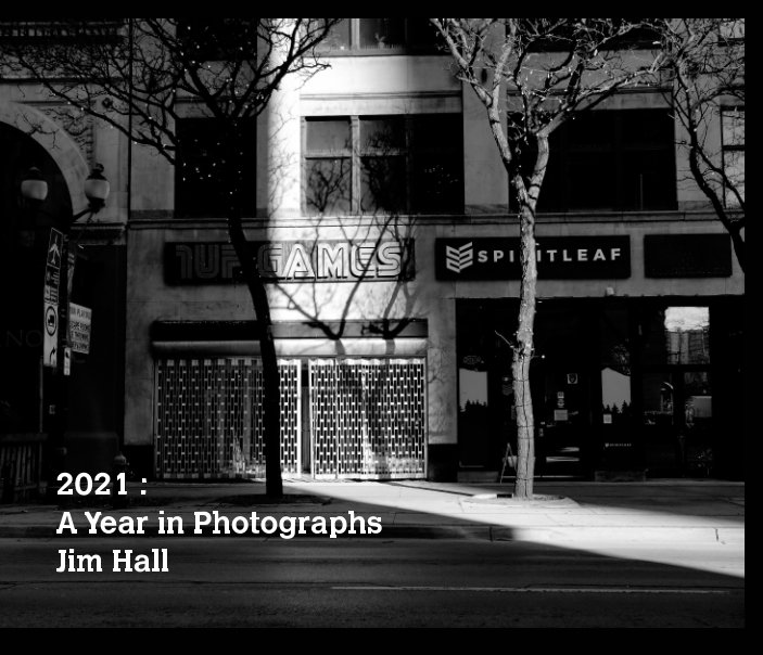 2021 : A Year in Photographs nach Jim Hall anzeigen