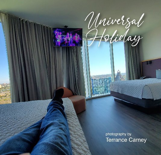 Bekijk Universal Holiday op Terrance Carney