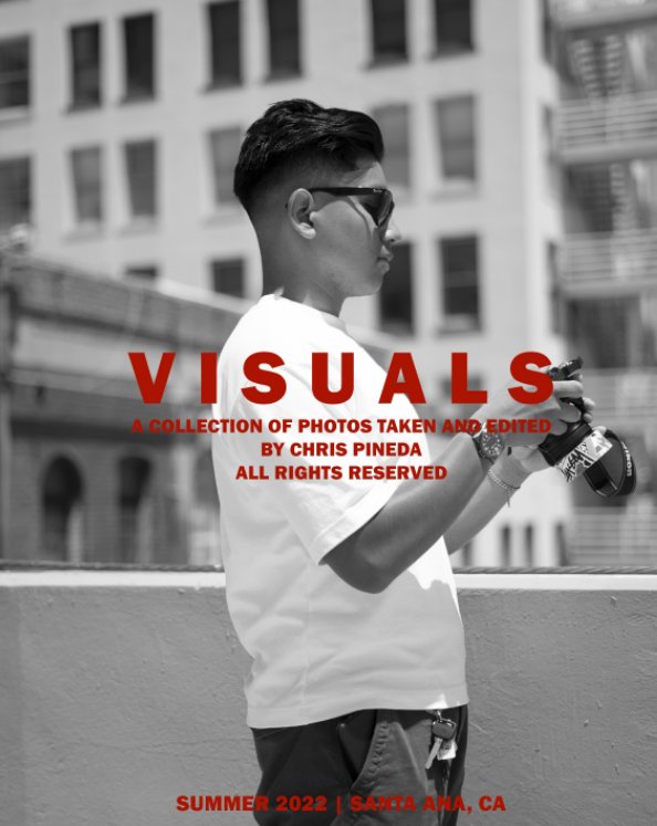 Voir %(titre) par %(nom_de_l'auteur)