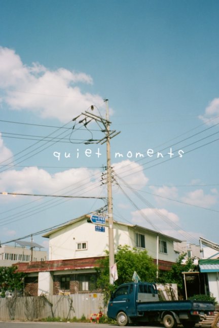Visualizza Quiet Moments: Small Soft Cover di Jacob Hill