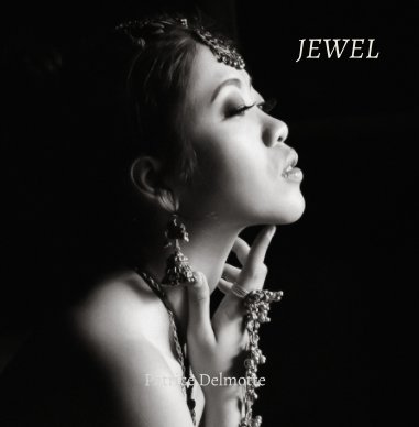 JEWEL - Tiara a precious gem - Fine Art Photo Collection - 30x30 cm book cover