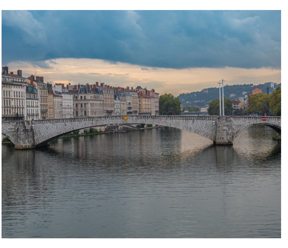 View Lyon 2022 by Manos Sparis Photografia