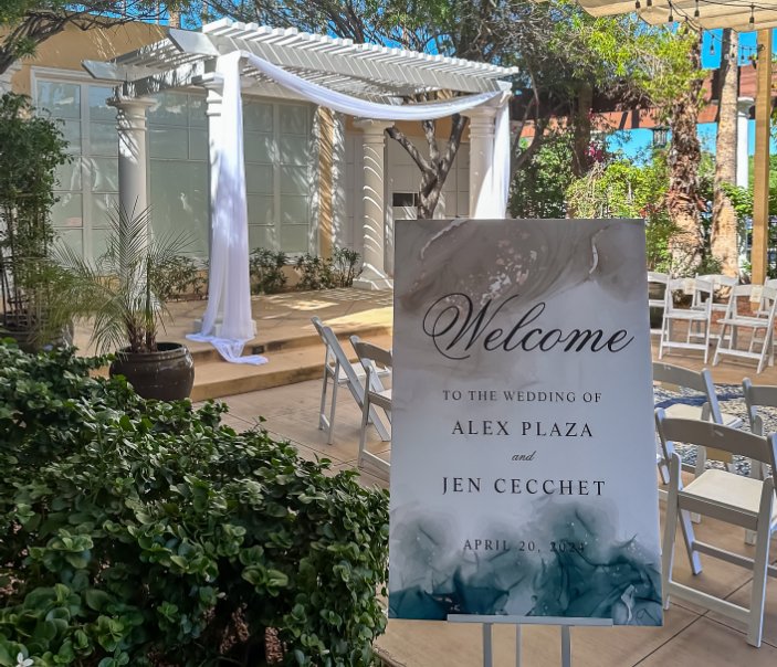 Alex and Jen wedding book nach Leslie Plaza Johnson anzeigen