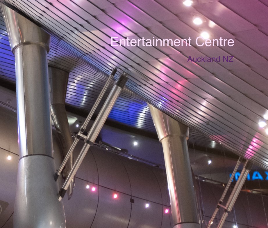 Ver Entertainment centre por Ashley Gillard-Allen