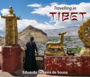 Travelling in Tibet book cover