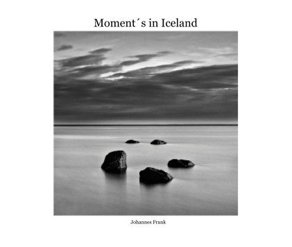 Moment´s in Iceland book cover