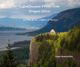 LightChasers Photo Trek Oregon 2010 book cover