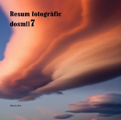 Resum fotogràfic dosmil7 book cover