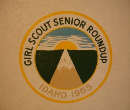 1965 Girl Scout Roundup book cover