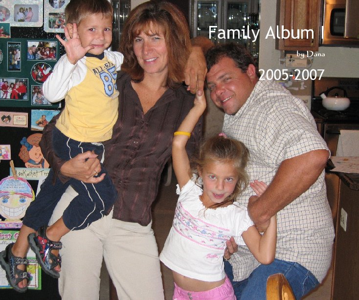 Ver Family Album I por 2005-2007
