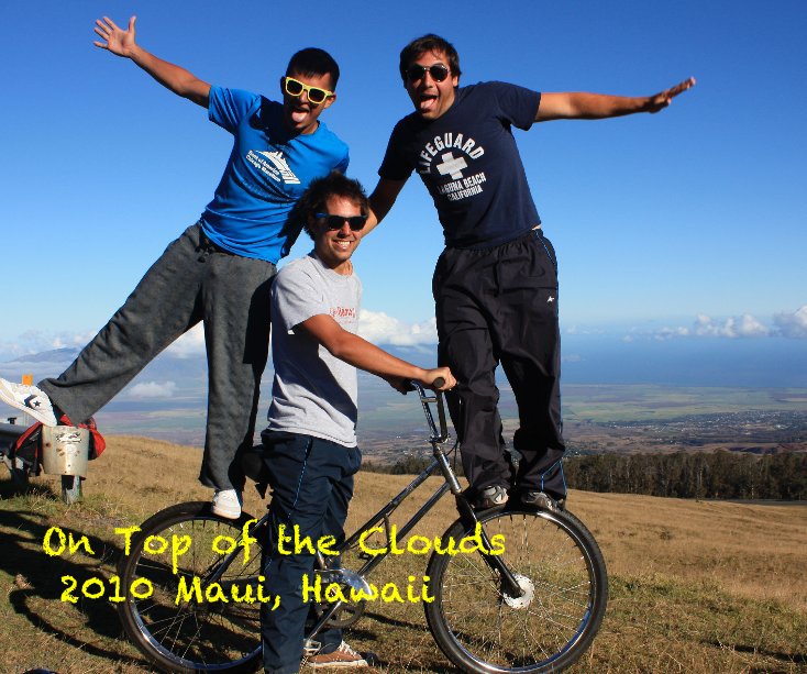 View On Top of the Clouds 2010 Maui, Hawaii by Bill Balrig